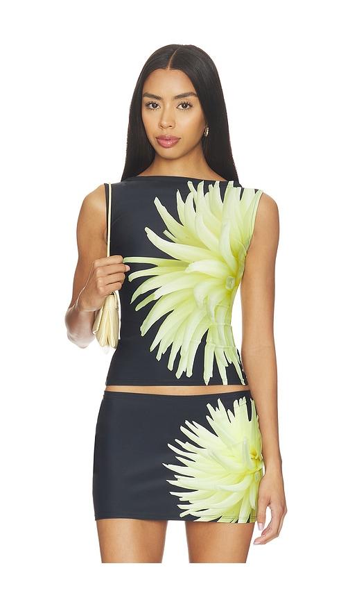 1xblue tank top in yellow. - size l (also in xs, s, m)