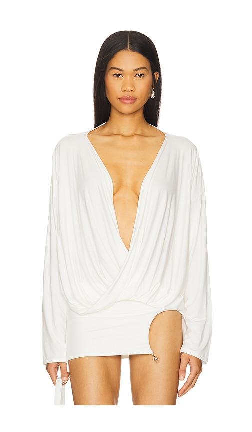 1xblue twist top in white. - size l (also in s, m)