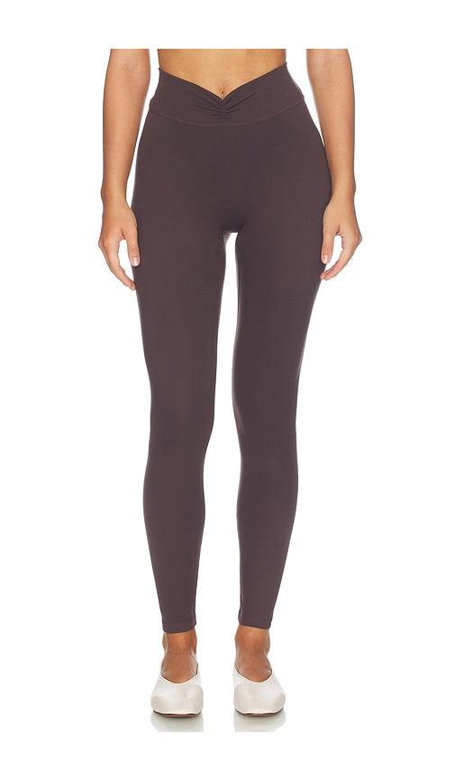 437 the scrunch legging in brown. - size m (also in s)