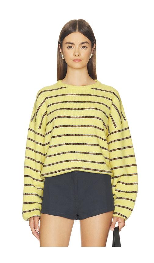 525 america kensington cropped full sleeve pullover sweater in yellow. - size l (also in m, s, xl, xs)