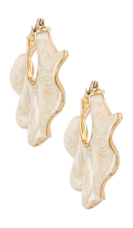 8 other reasons shoreline earring in beige.