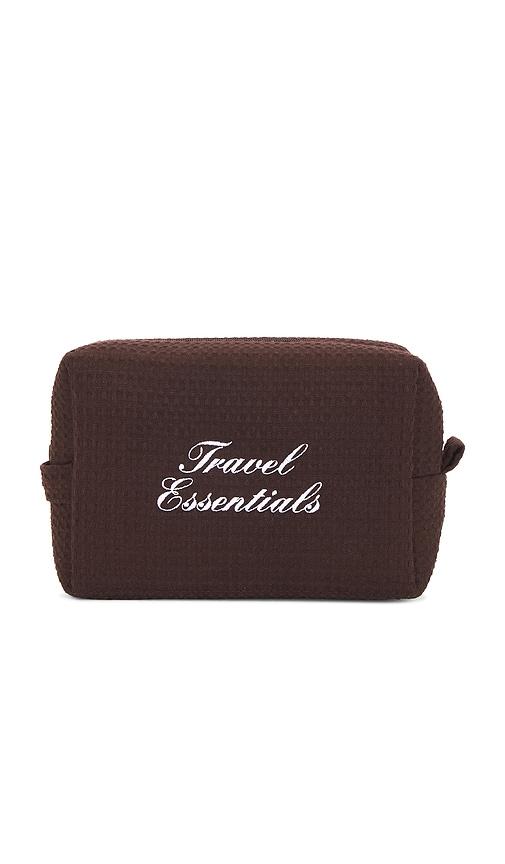 abbode travel essentials waffle pouch in chocolate.