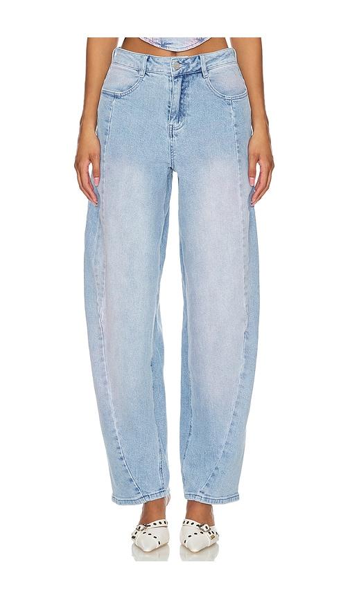afrm archer jeans in denim-light. - size 25 (also in 27)