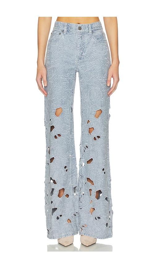 alice + olivia chic eyelet jean in blue. - size 25 (also in 26, 28)