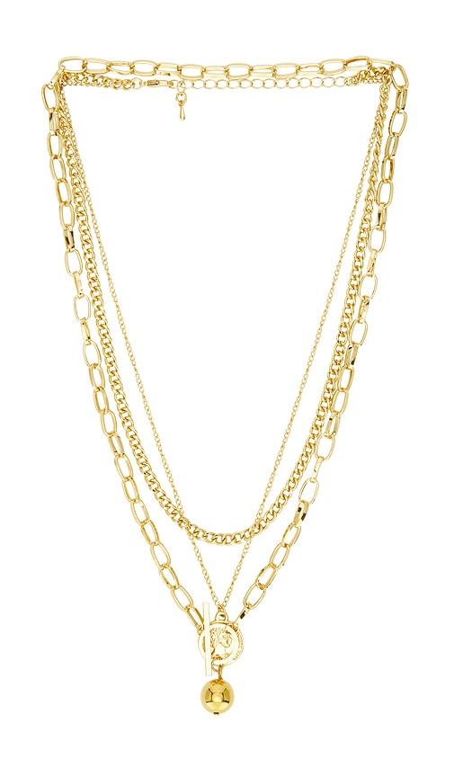 amber sceats villosa necklace in metallic gold.