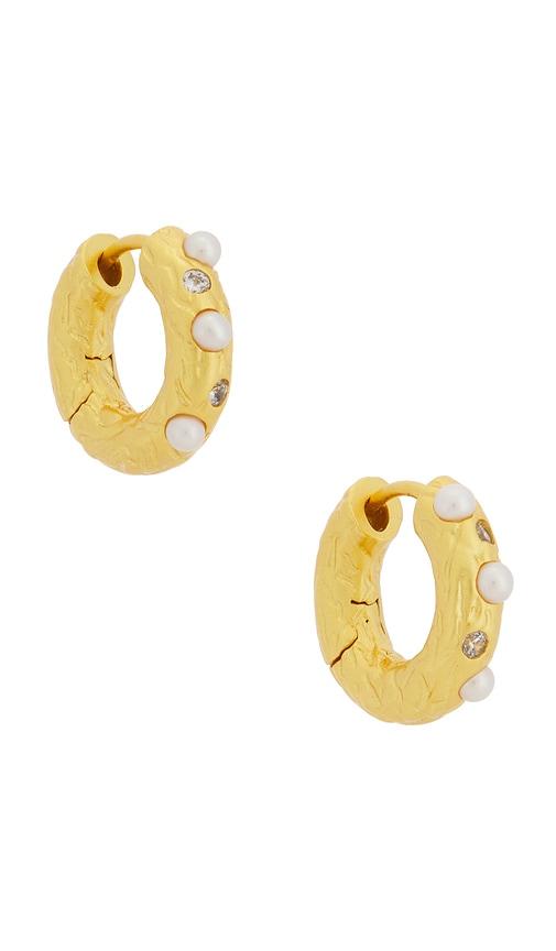 anni lu gem in a hoop in metallic gold.