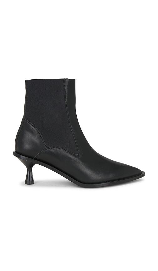 atp atelier trino boot in black. - size 38 (also in 39)