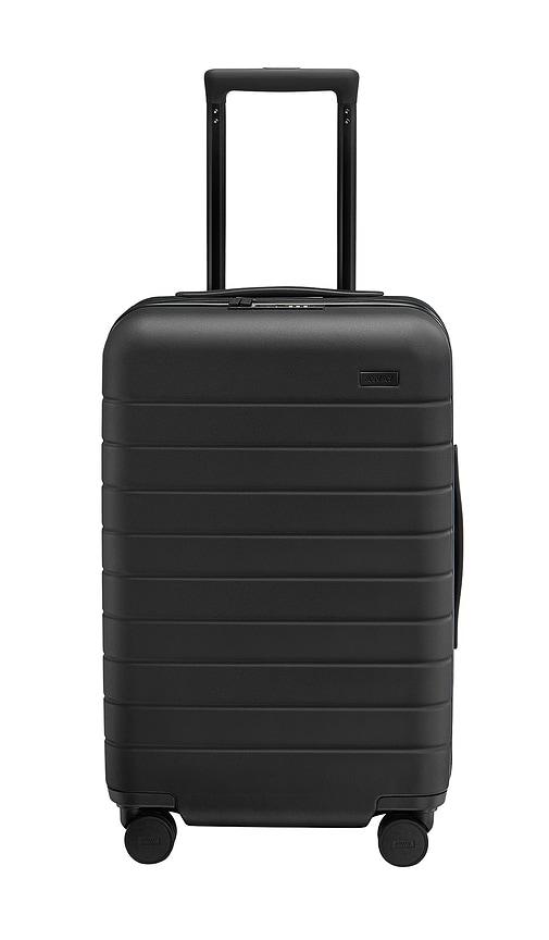 away carry on flex in black.