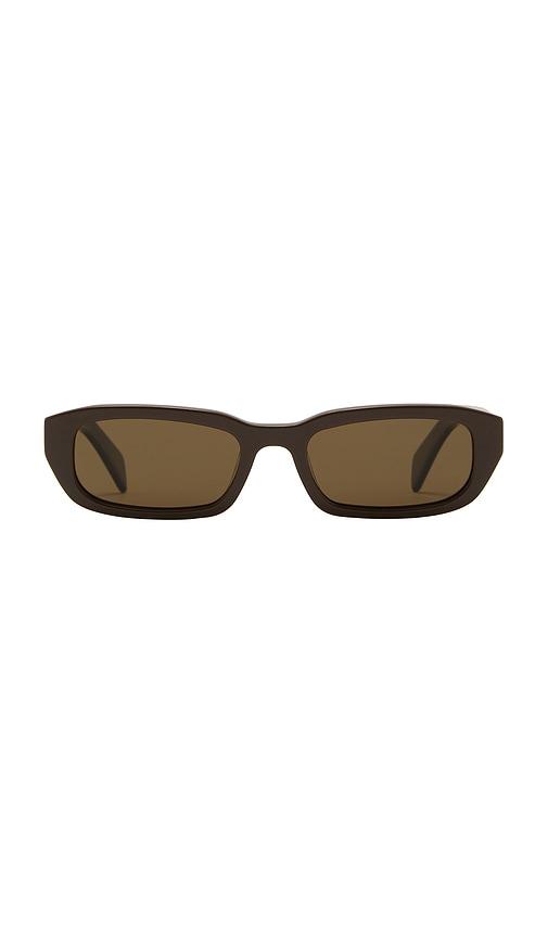 banbe the sophia sunglasses in brown.