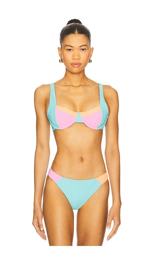 beach riot brooks bikini top in baby blue. - size m (also in s)