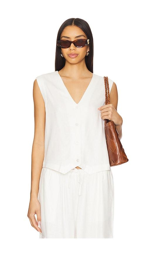 beach riot darcy vest in white. - size l (also in s)