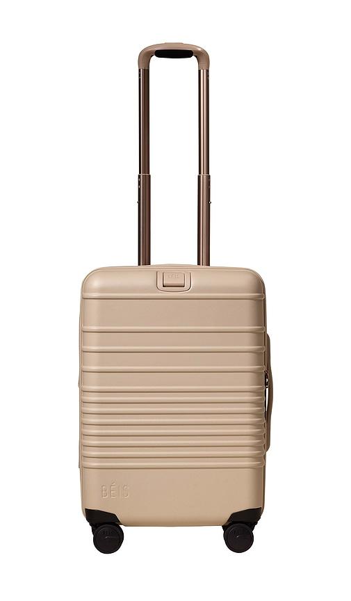 beis the carry-on roller in beige.