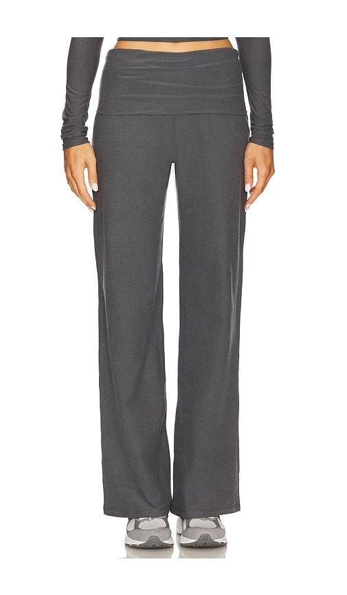 beyond yoga spacedye foldover wide leg pant in grey. - size xl (also in xs)