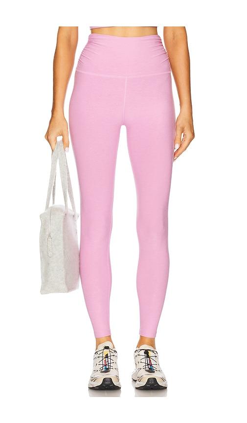 beyond yoga spacedye raise the barre shirred legging in pink. - size m (also in xl)