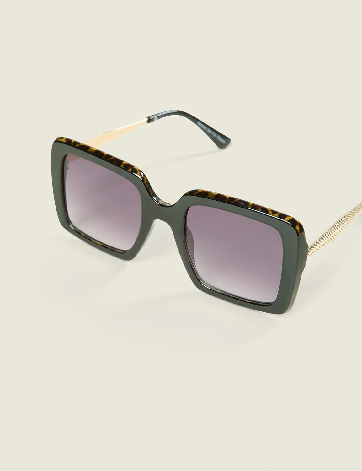 black animal print square sunglasses