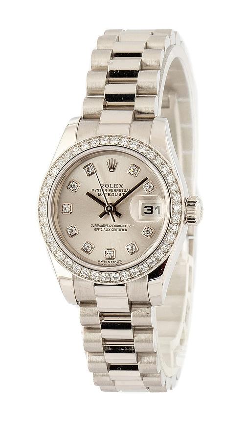 bob's watches x fwrd renew rolex datejust president 179136 in metallic silver.