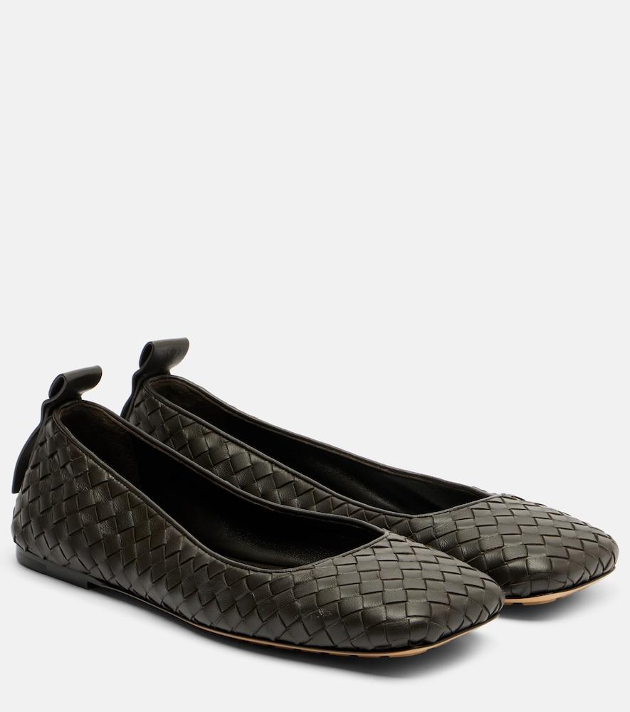 bottega veneta charlotte intrecciato leather ballet flats
