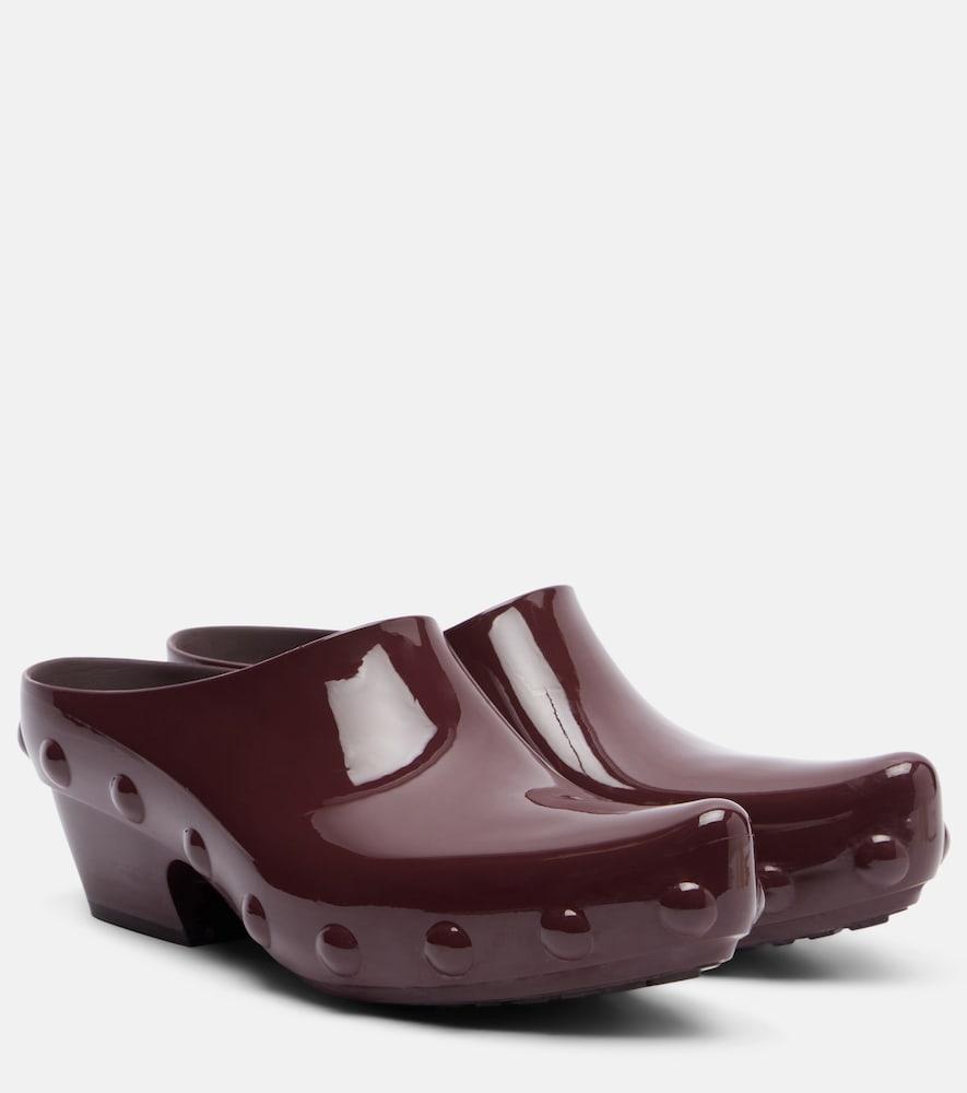 bottega veneta gondola clogs