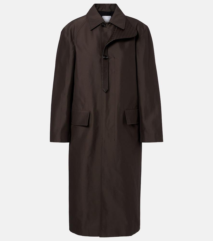bottega veneta intrecciato leather-trimmed trench coat