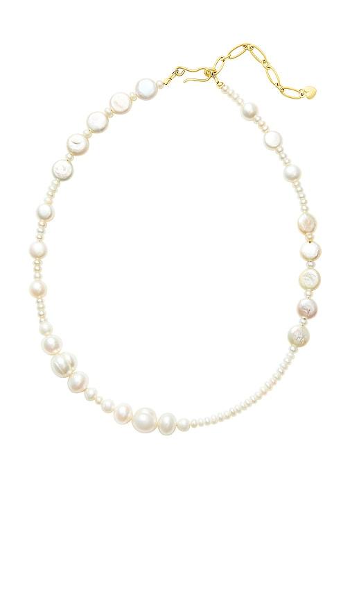 brinker + eliza morning glow necklace in neutral.