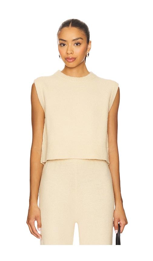 callahan pilar vest in cream. - size l (also in m, s, xl, xs)