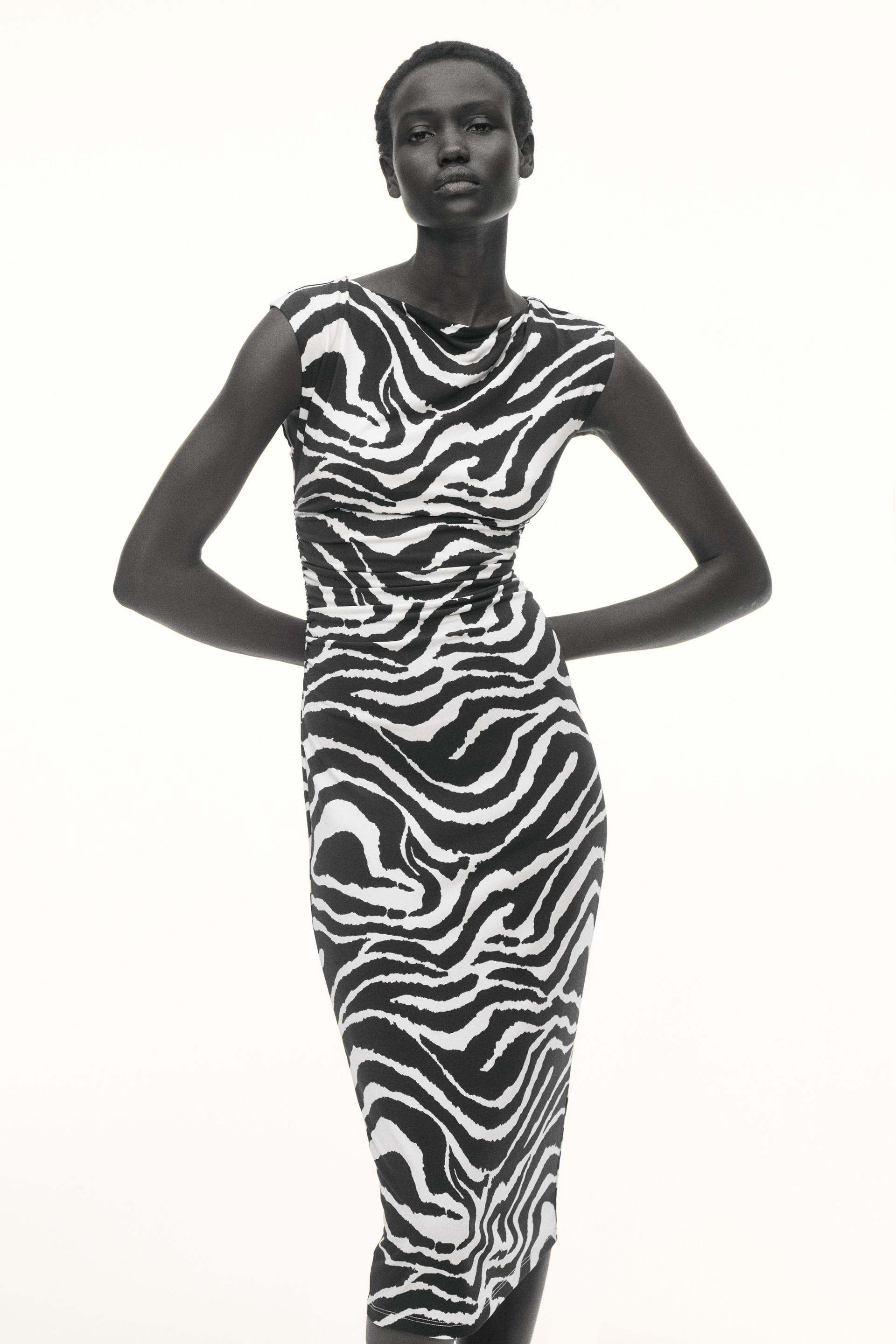 cap-sleeved dress