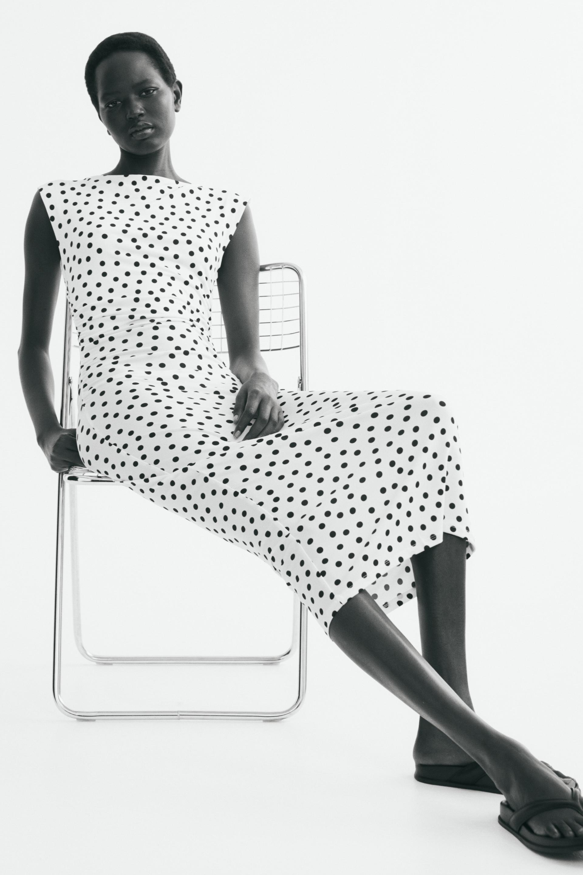cap-sleeved dress