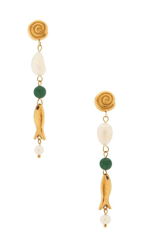 casa clara la paz wood and gold beaded earring in green.