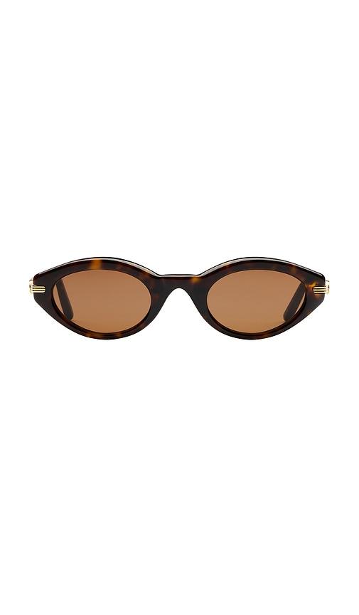 chimi lou sunglasses in brown.