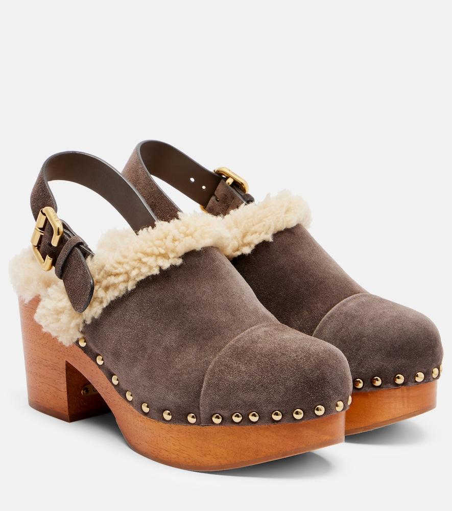 chloé jeannette shearling-trimmed suede wedge clogs