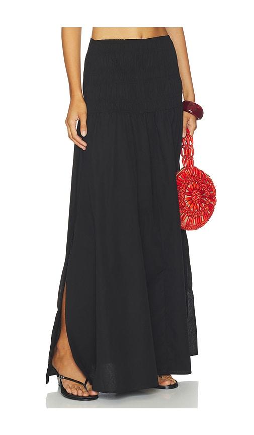 closed gathered skirt in black. - size l (also in s)