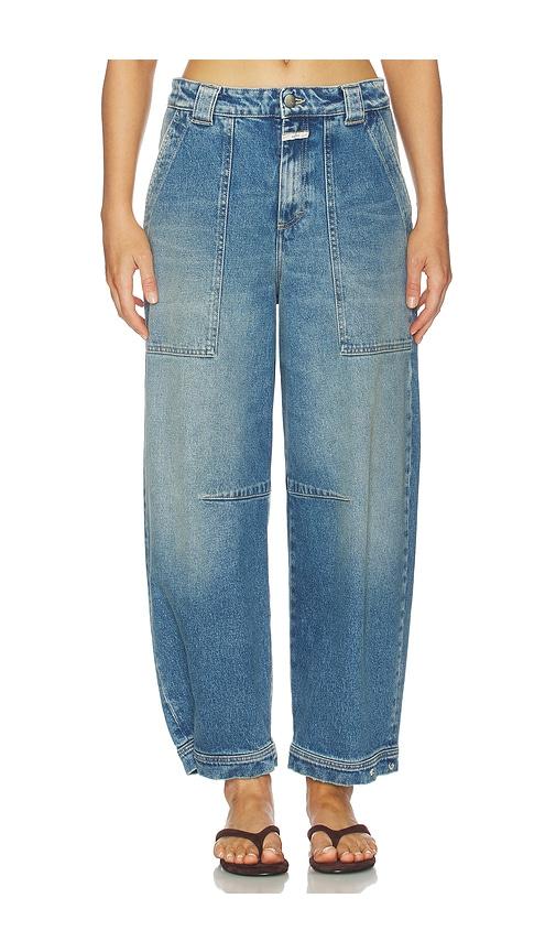 closed rhannon barrel jeans in blue. - size 23 (also in 24, 31, 32)