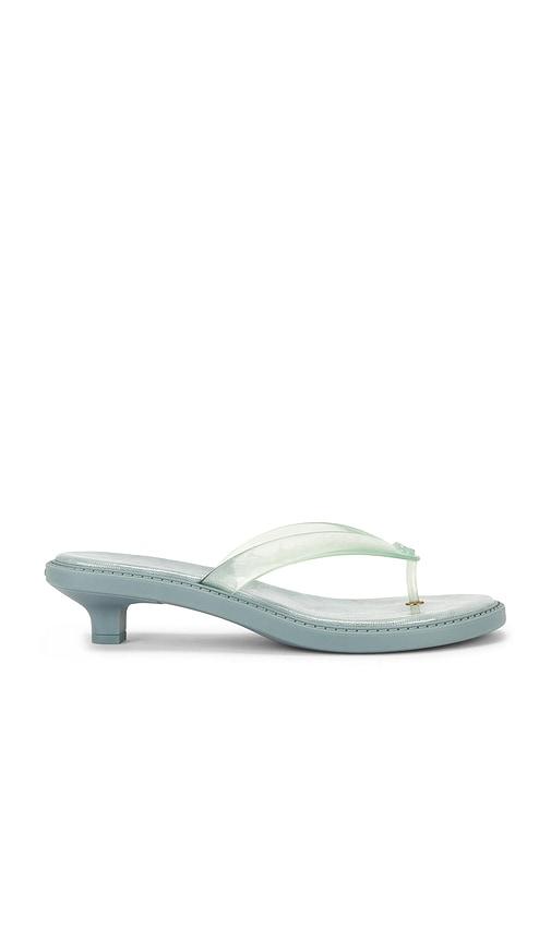 coach jelly flip flop sandal in baby blue. - size 5 (also in 6, 7, 8, 9)
