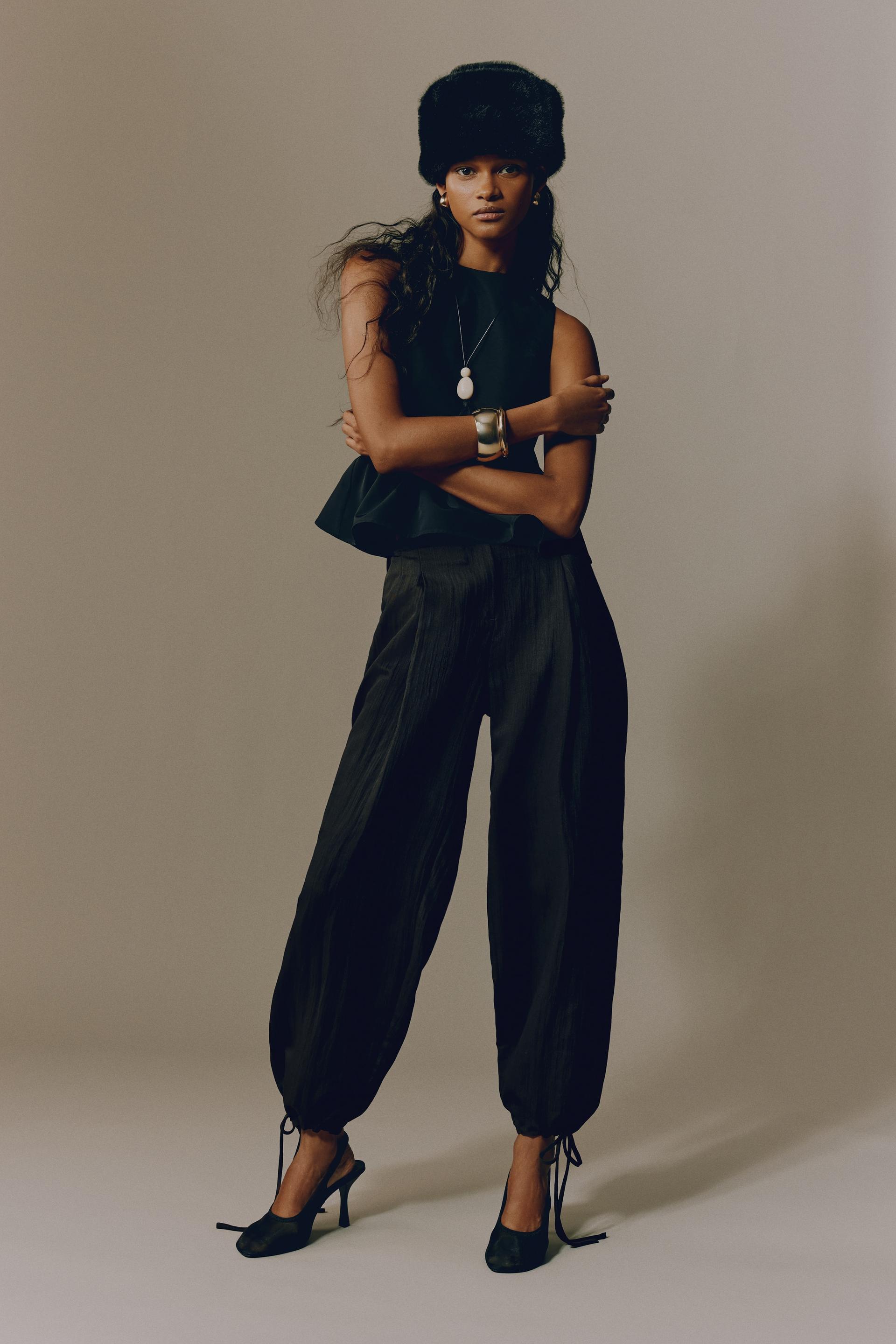 crinkled barrel-leg pants