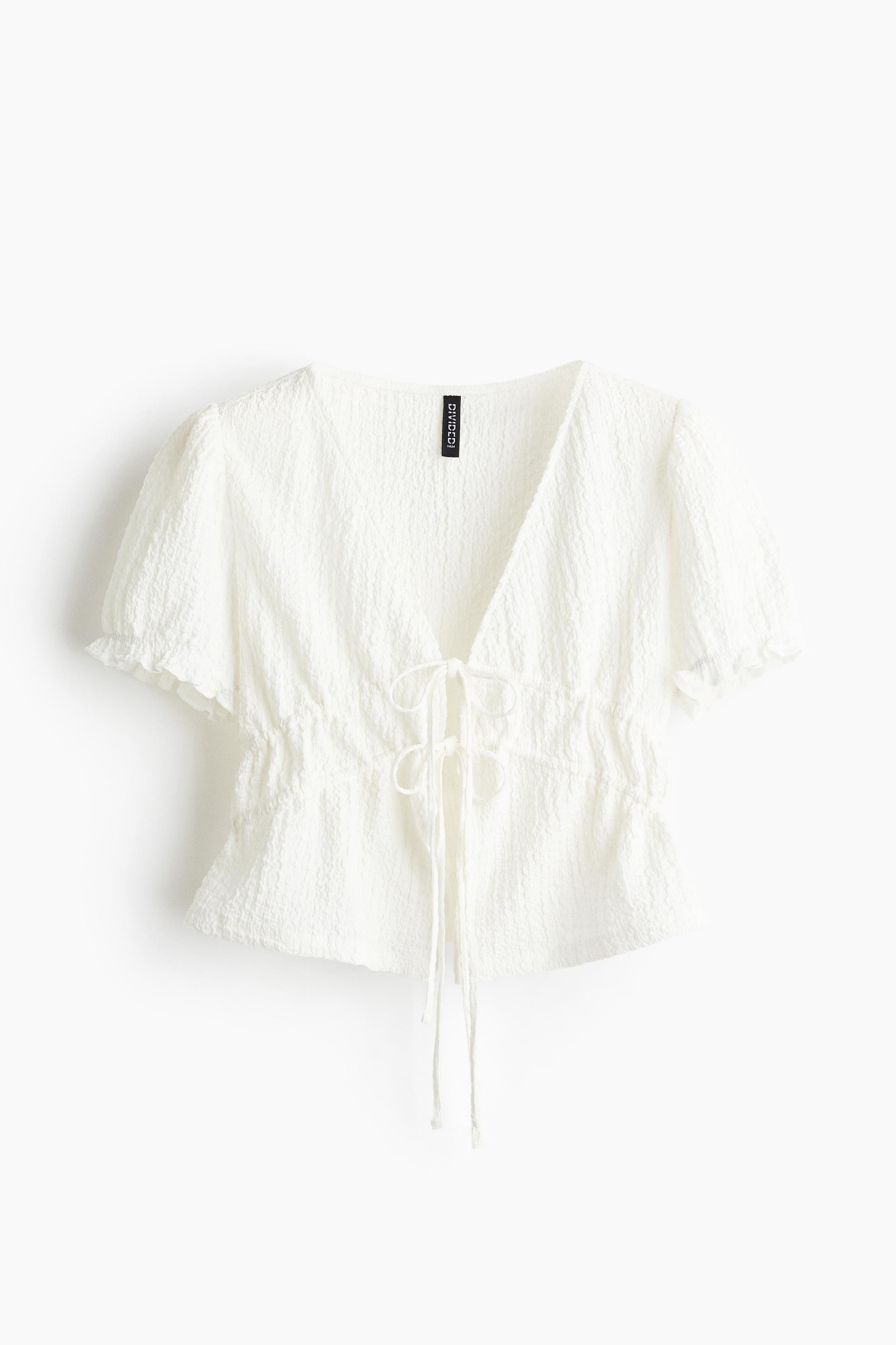crinkled tie-front top