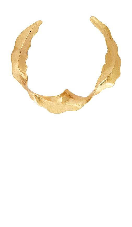 cult gaia giada choker necklace in metallic gold.