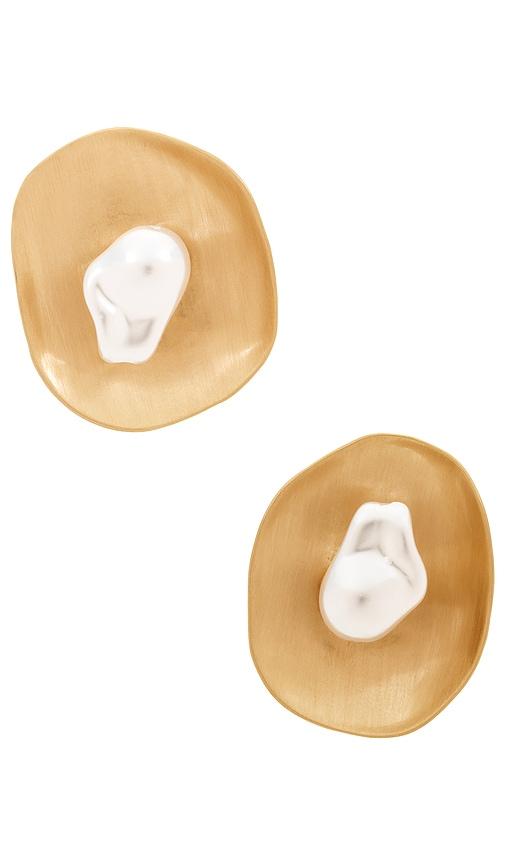 cult gaia marzia earring in metallic gold.