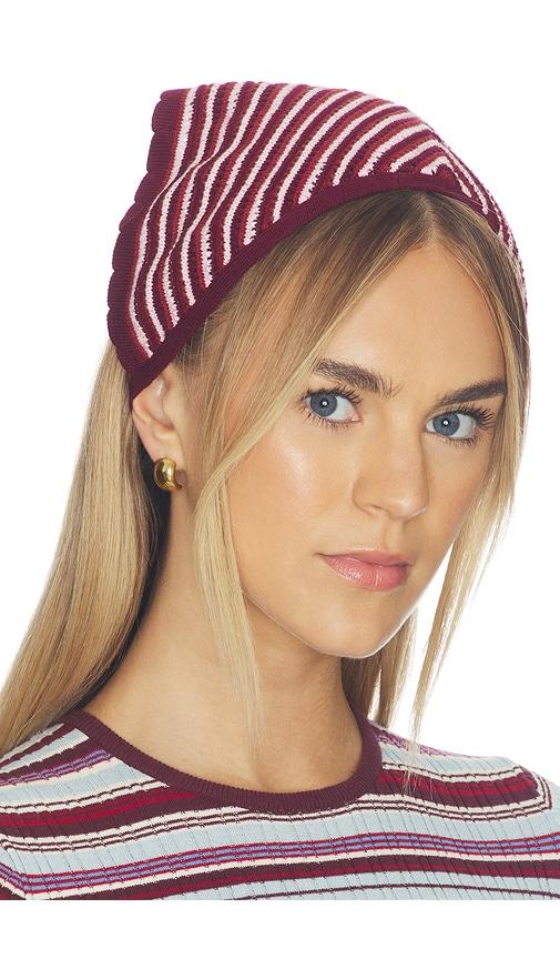 de rococo crochet bandana in burgundy.