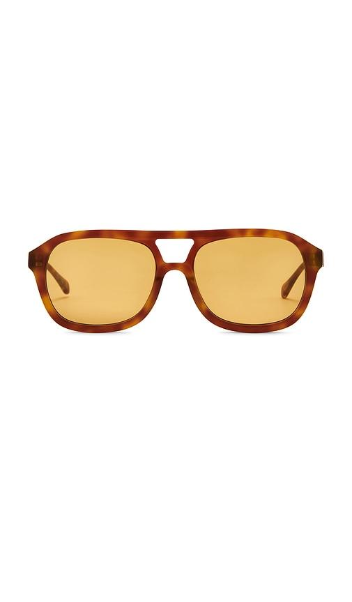 devon windsor capri sunglasses in brown.