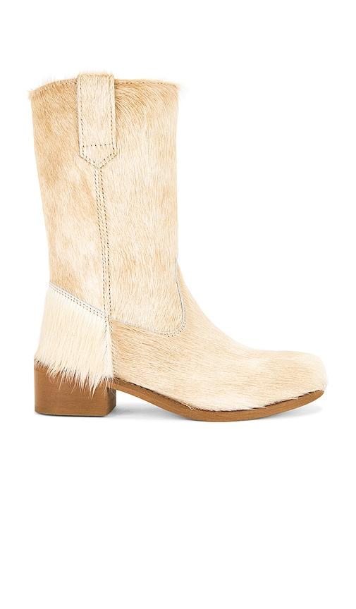 dico copenhagen julia fur gaucho boot in beige. - size 36 (also in 37, 38, 39)
