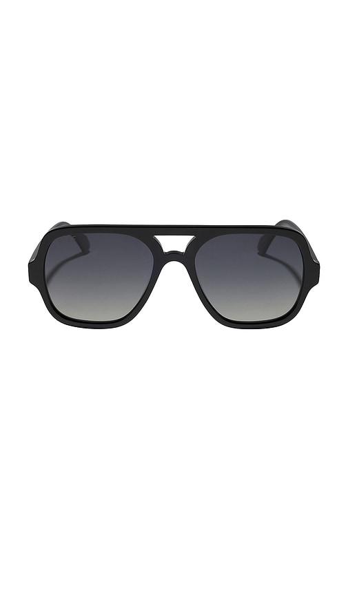 diff eyewear layton sunglasses in black.