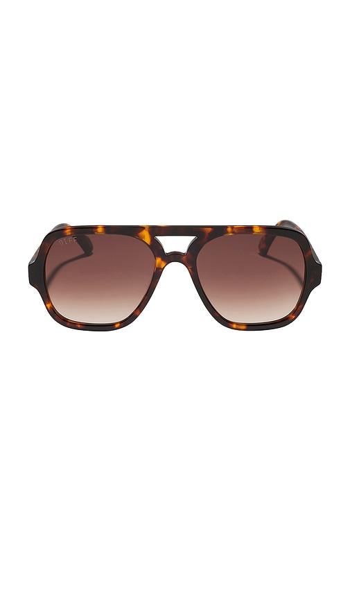 diff eyewear layton sunglasses in brown.