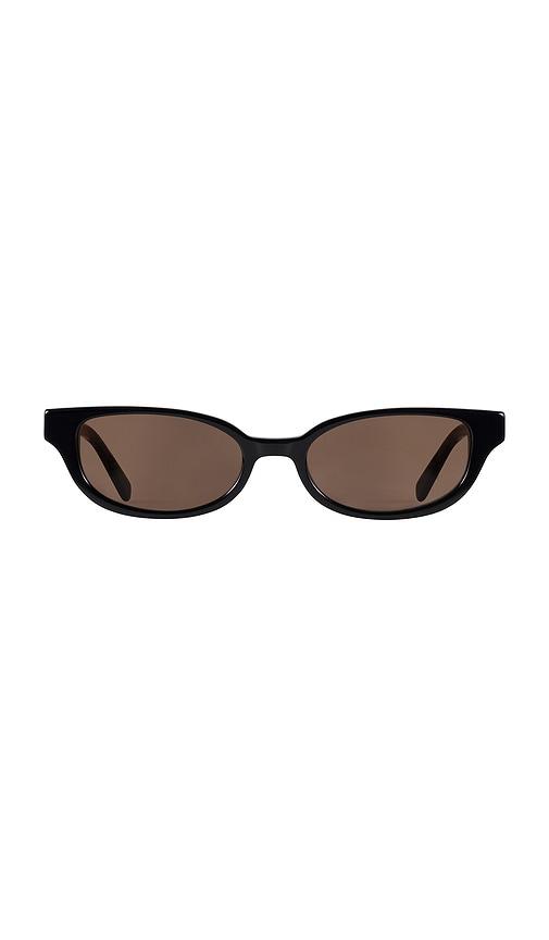 dmy studios romi sunglasses in black.