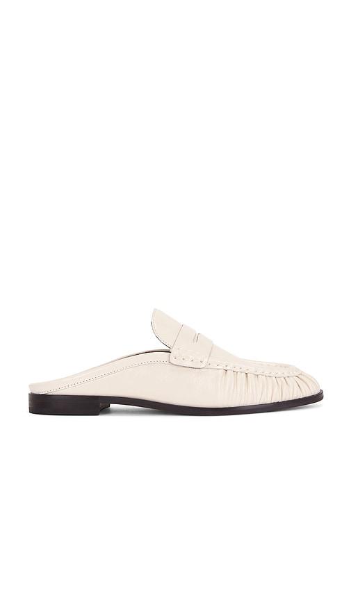 dolce vita betzy mule loafer in cream. - size 10 (also in 6, 6.5, 7, 7.5, 8, 8.5)