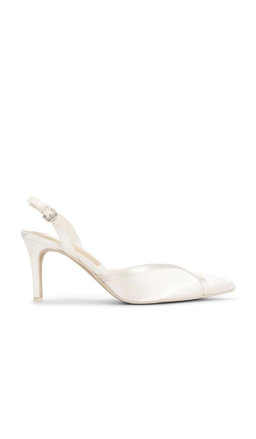 dolce vita elaya slingback pump in white. - size 6 (also in 8, 8.5, 9)