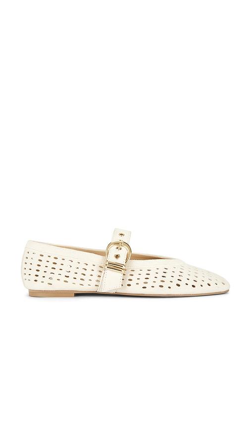 dolce vita mikel ballet flat in cream. - size 6 (also in 8, 9, 9.5)