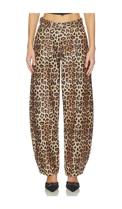 dr. denim nanci barrel in brown. - size 25 (also in 26, 28)