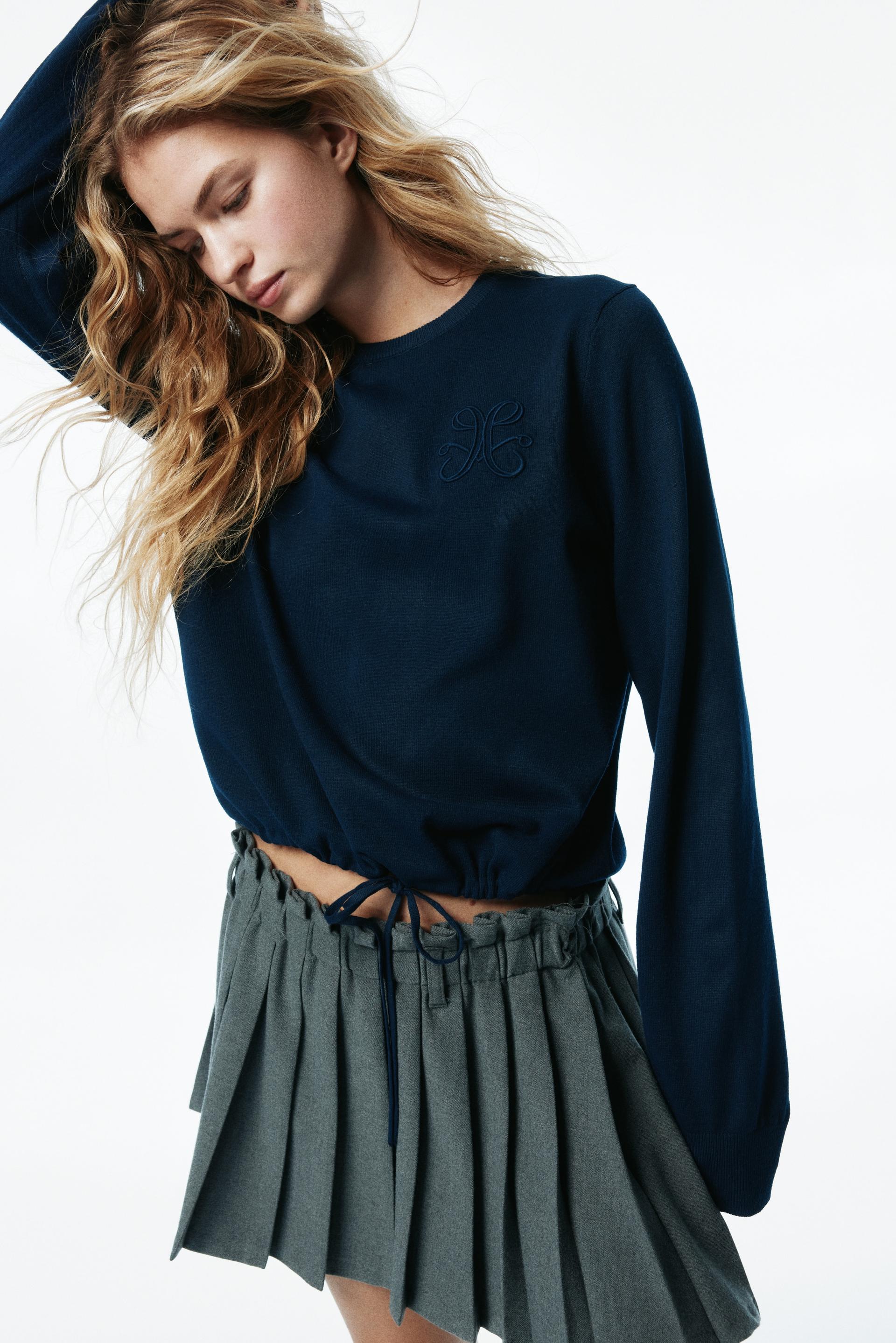 drawstring sweater