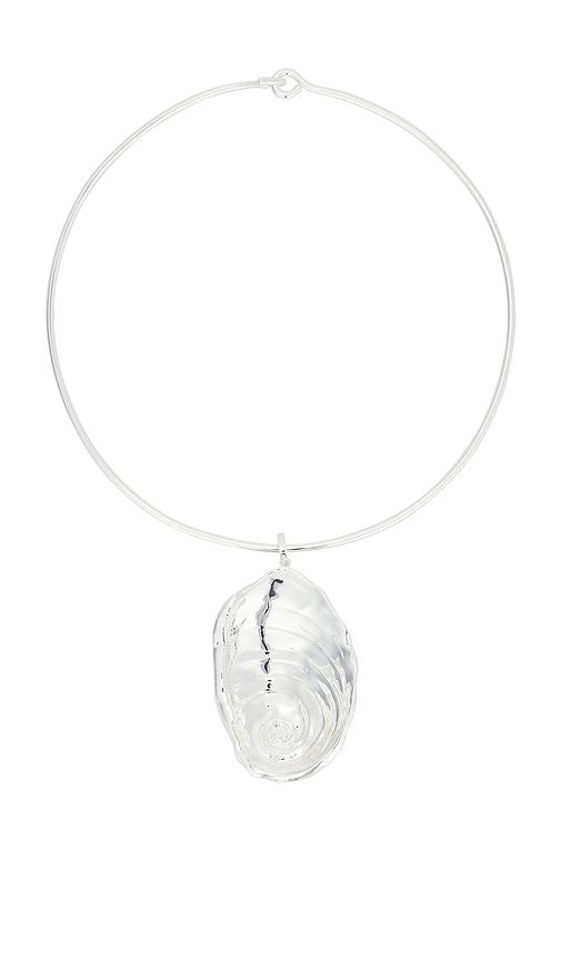 eliou fossil necklace in metallic silver.