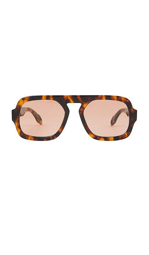 elisa johnson jane sunglasses in brown.